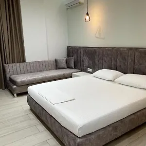 Lidi Albania
