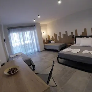 Zoe _apartments_ Ξενοδοχείο με διαμερίσματα Σταυρός